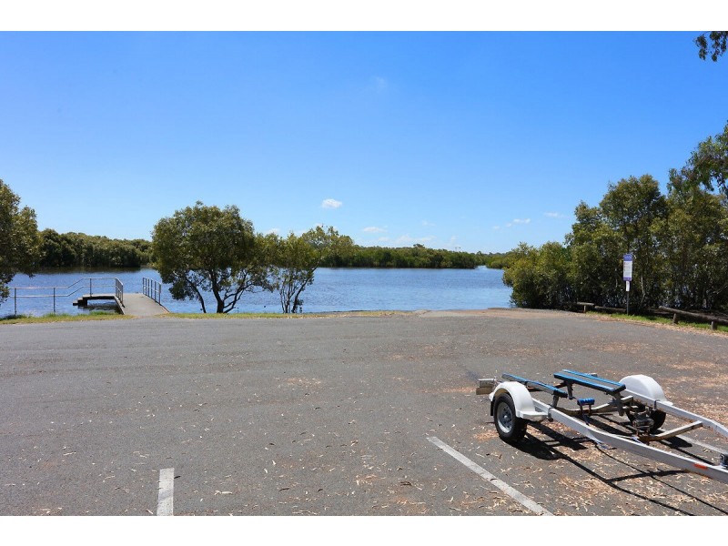 159 The Esplanade, Coombabah QLD 4216