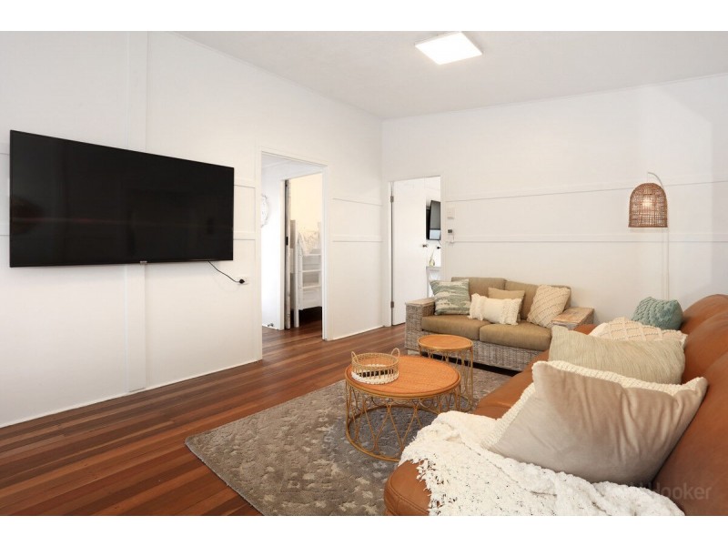 15 Clam Street, Runaway Bay QLD 4216
