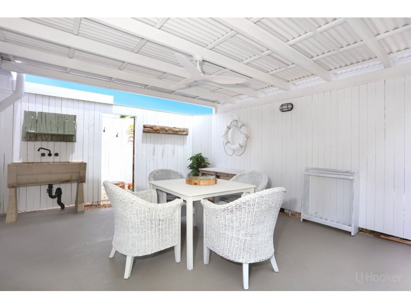 15 Clam Street, Runaway Bay QLD 4216