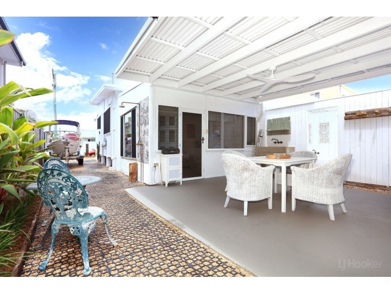 15 Clam Street, Runaway Bay QLD 4216