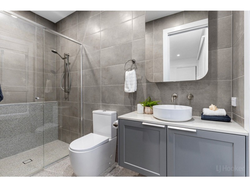 3/5 Wattle Avenue, Biggera Waters QLD 4216