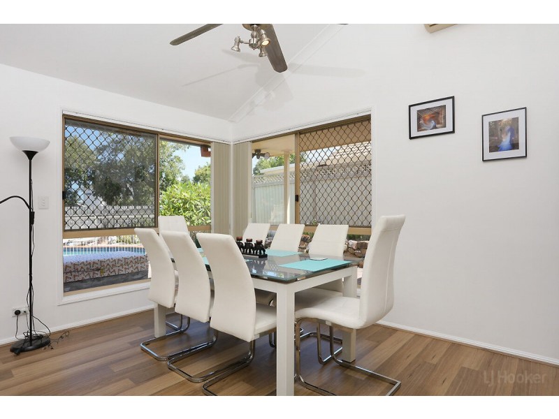 2/553 Pine Ridge Road, Biggera Waters QLD 4216