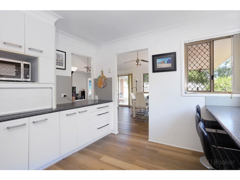2/553 Pine Ridge Road, Biggera Waters QLD 4216