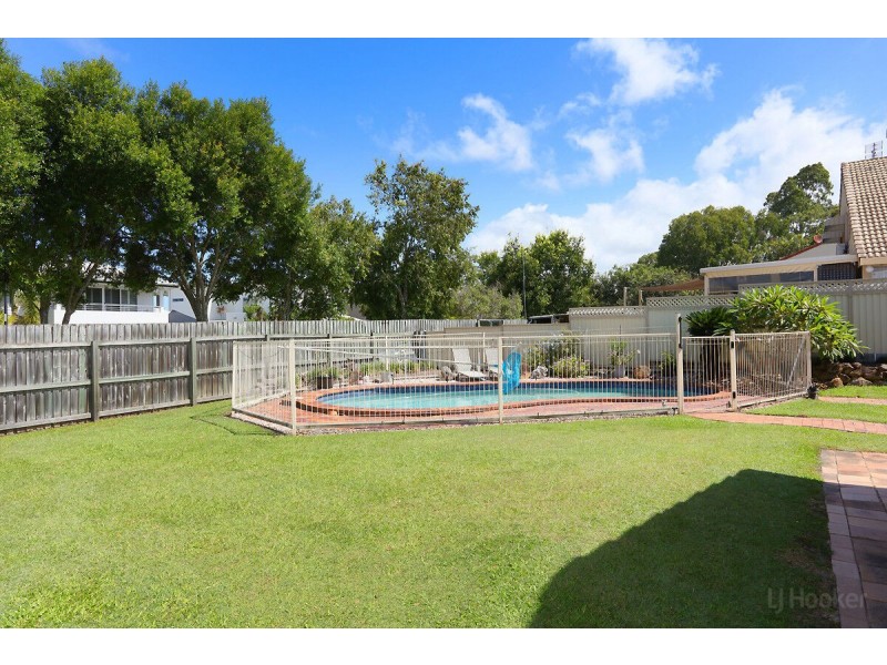 2/553 Pine Ridge Road, Biggera Waters QLD 4216