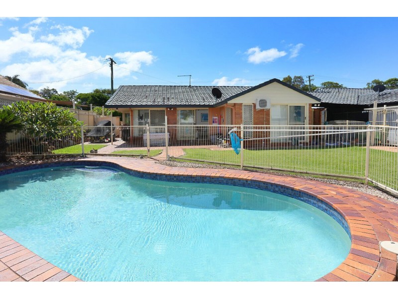 2/553 Pine Ridge Road, Biggera Waters QLD 4216