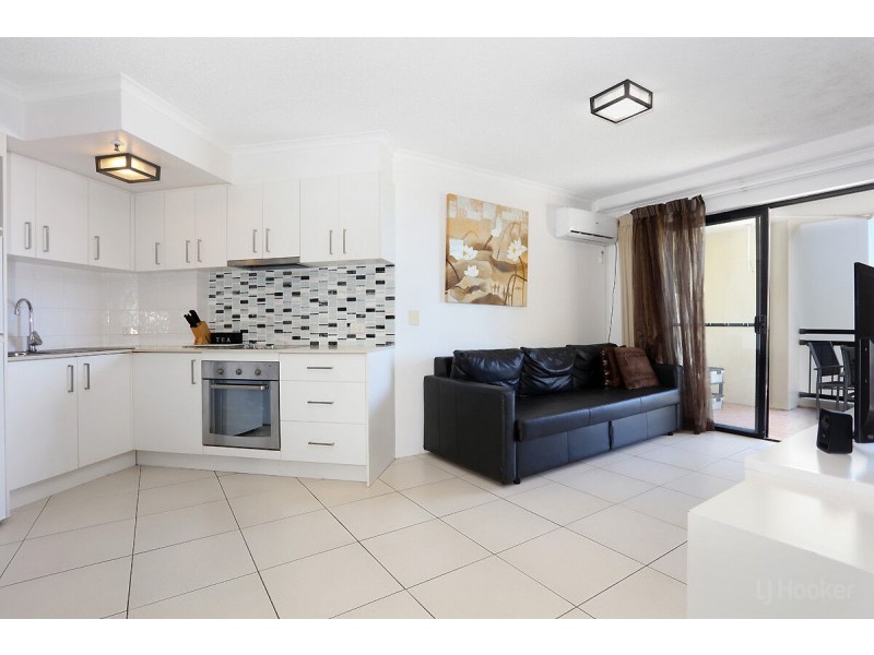 13/452 Marine Parade, Biggera Waters QLD 4216