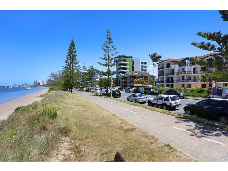 13/452 Marine Parade, Biggera Waters QLD 4216