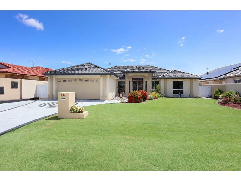 48 Monterey Keys Drive, Helensvale QLD 4212