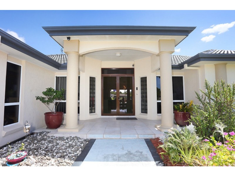 48 Monterey Keys Drive, Helensvale QLD 4212