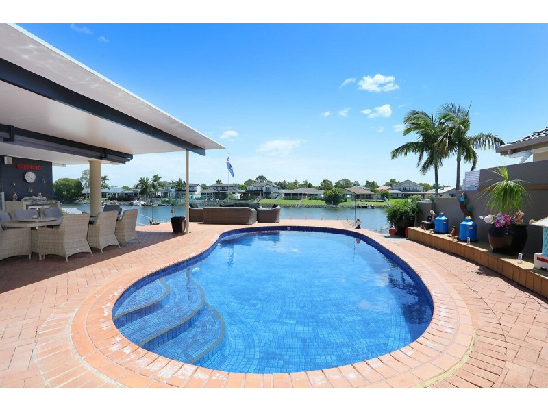 48 Monterey Keys Drive, Helensvale QLD 4212