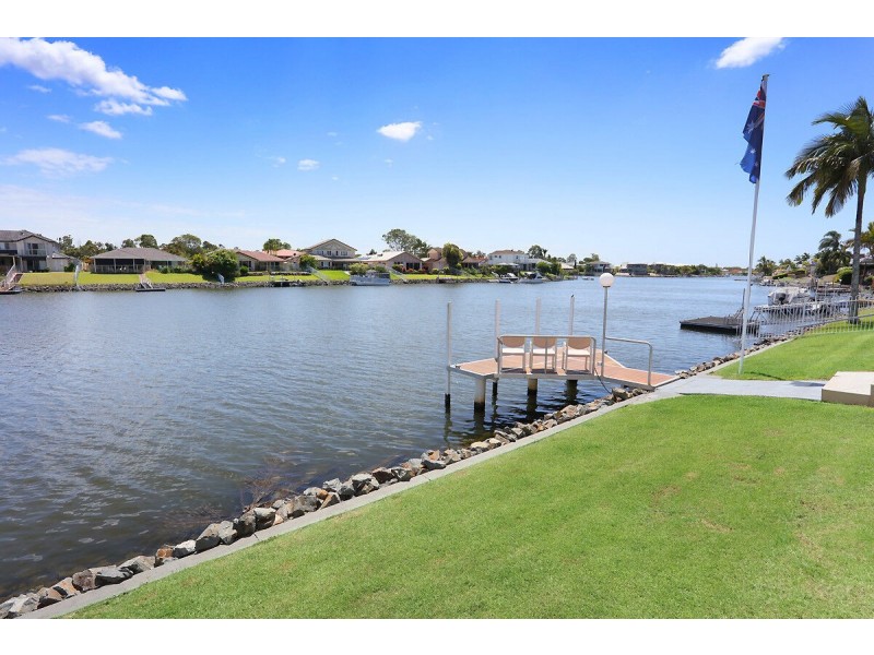 48 Monterey Keys Drive, Helensvale QLD 4212