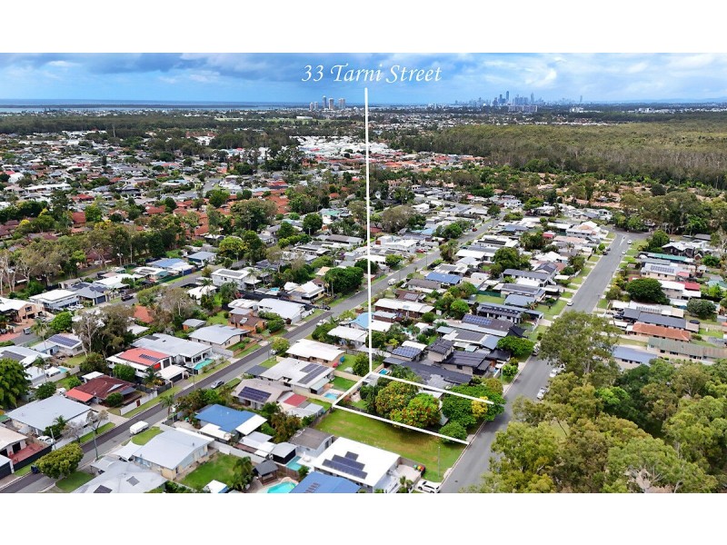33 Tarni Street, Coombabah QLD 4216