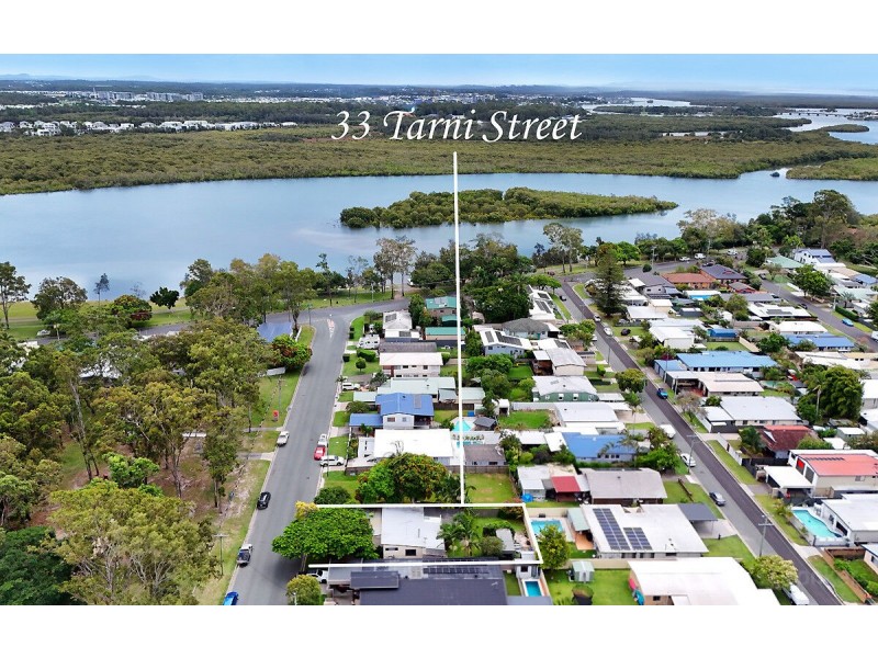 33 Tarni Street, Coombabah QLD 4216