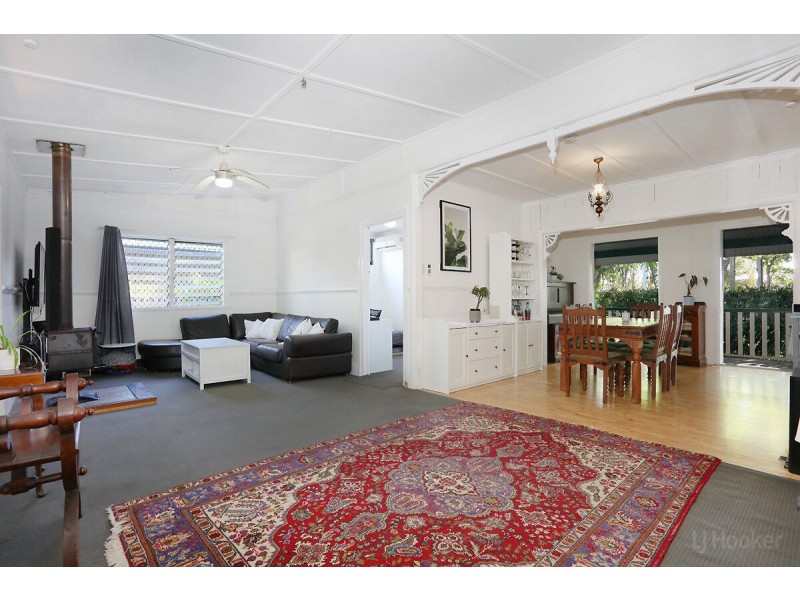 33 Tarni Street, Coombabah QLD 4216