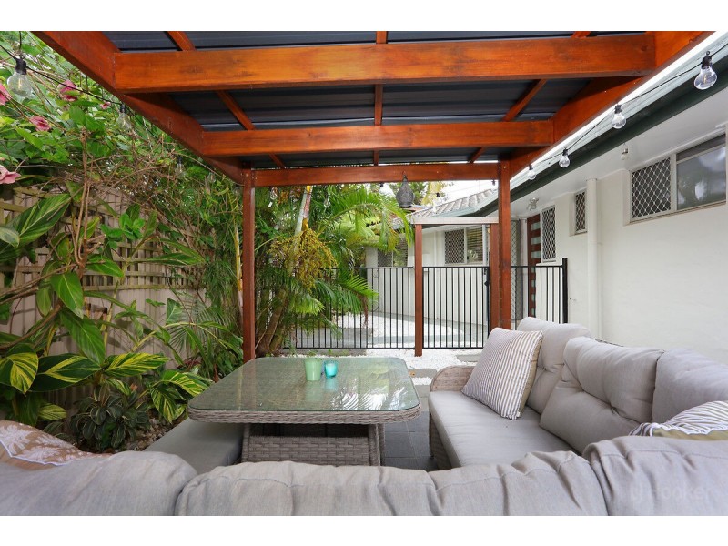 28 Tallara Street, Coombabah QLD 4216