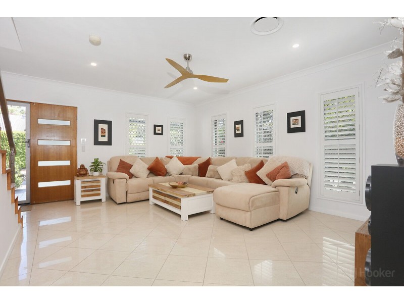 10/411 Oxley Drive, Runaway Bay QLD 4216