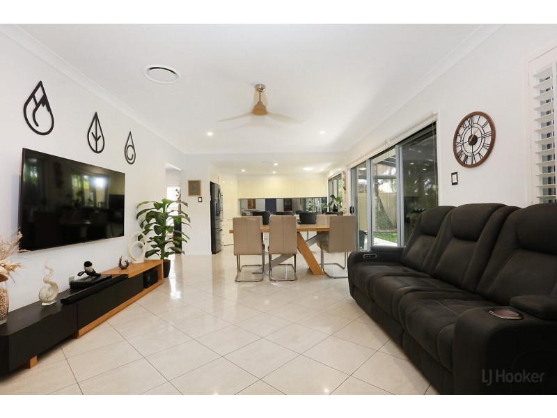 10/411 Oxley Drive, Runaway Bay QLD 4216