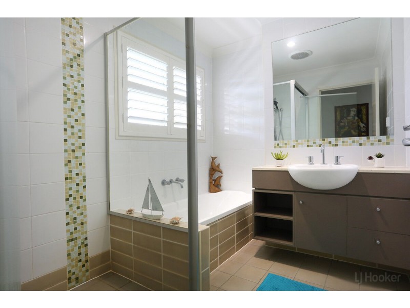 10/411 Oxley Drive, Runaway Bay QLD 4216