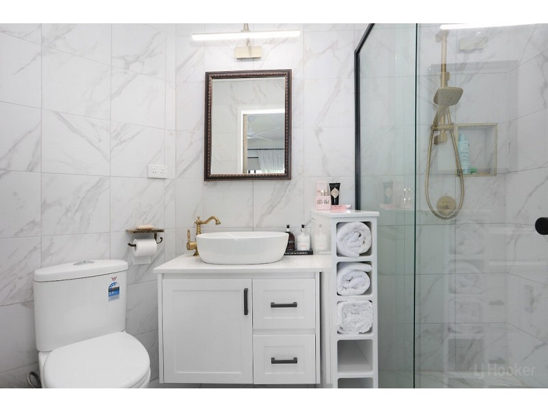 275/125 Hansford Road, Coombabah QLD 4216