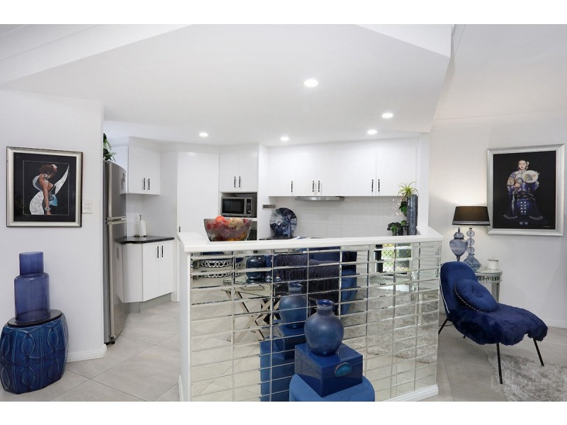 273/125 Hansford Road, Coombabah QLD 4216