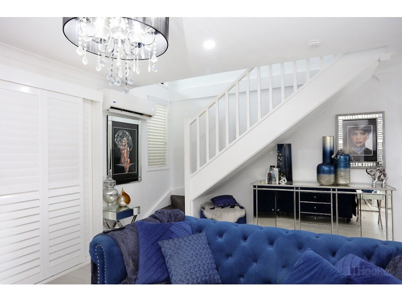 273/125 Hansford Road, Coombabah QLD 4216