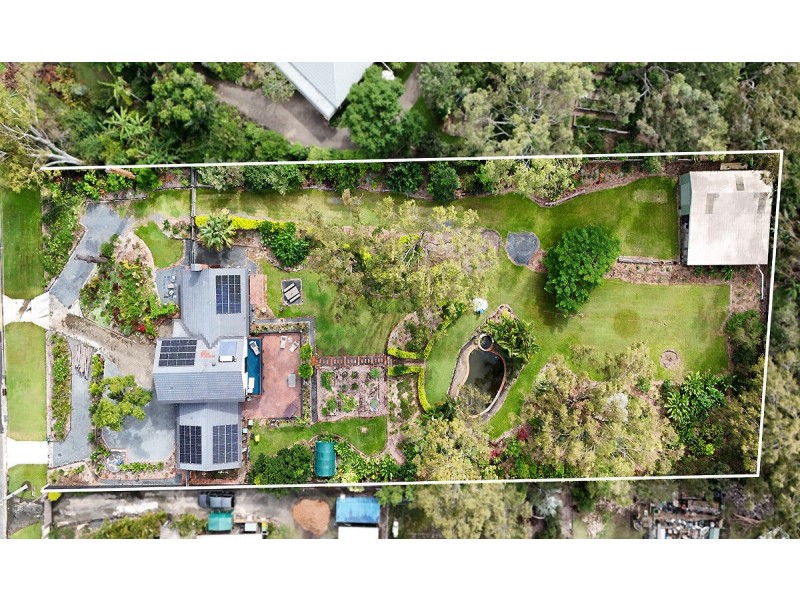 9 Warrego Way, Helensvale QLD 4212