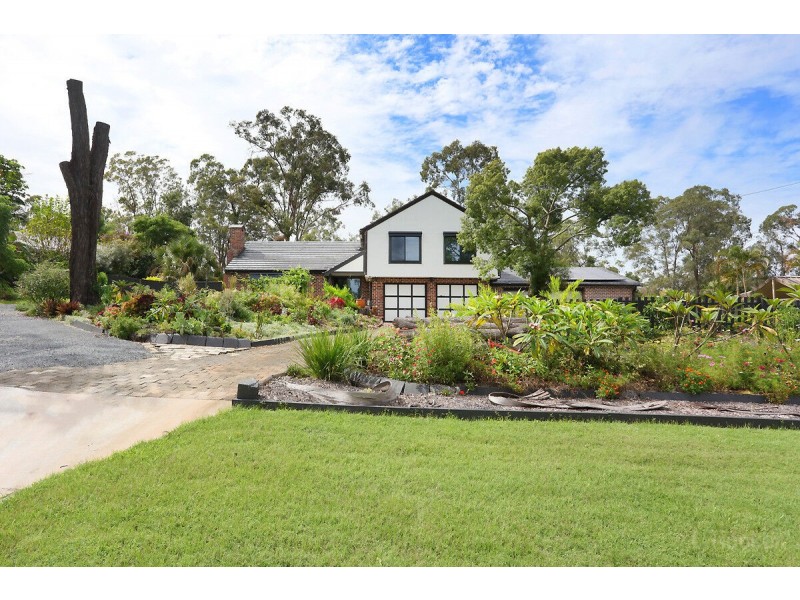 9 Warrego Way, Helensvale QLD 4212