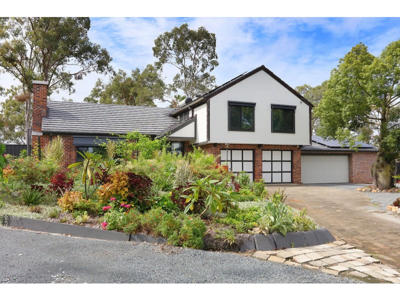 9 Warrego Way, Helensvale QLD 4212