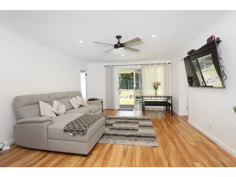 9/27 Rain Tree Glen, Coombabah QLD 4216