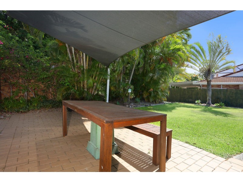 9/27 Rain Tree Glen, Coombabah QLD 4216