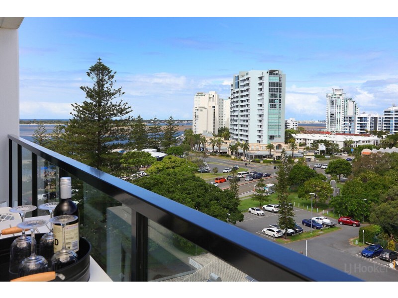 806/372 Marine Parade, Labrador QLD 4215