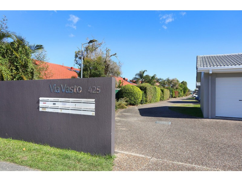 7/425 Oxley Drive, Runaway Bay QLD 4216