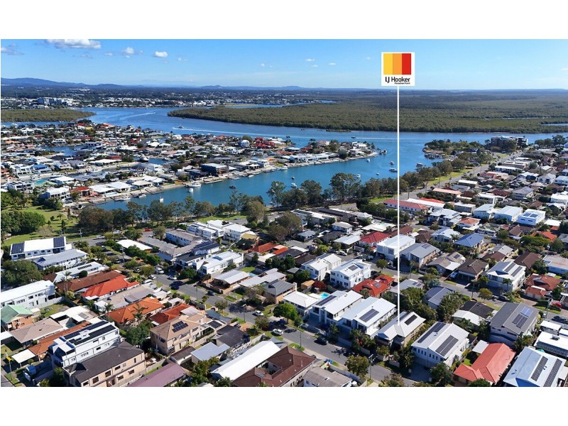 15 Nankeen Avenue, Paradise Point QLD 4216