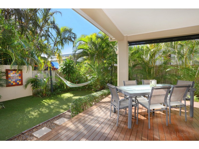 15 Nankeen Avenue, Paradise Point QLD 4216