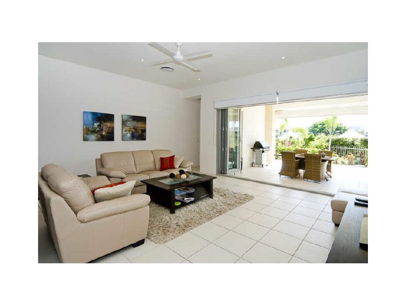 Hope Island QLD 4212