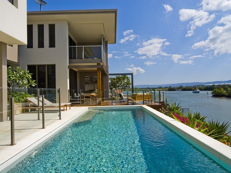 2336 Cressbrook Drive, Hope Island QLD 4212