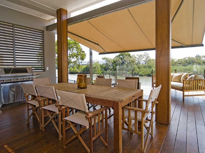 2336 Cressbrook Drive, Hope Island QLD 4212