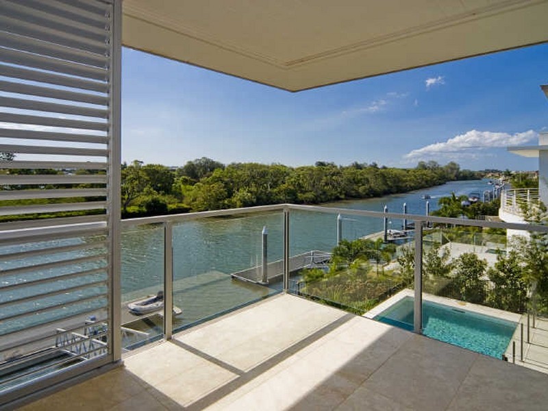 2336 Cressbrook Drive, Hope Island QLD 4212