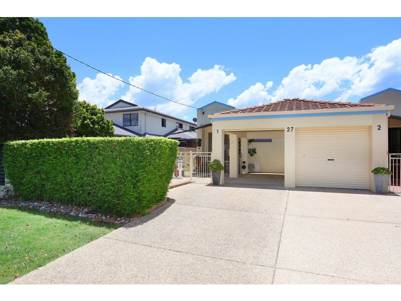 1/27 Eider Avenue, Paradise Point QLD 4216
