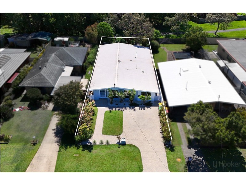 48 Deagon Drive, Runaway Bay QLD 4216