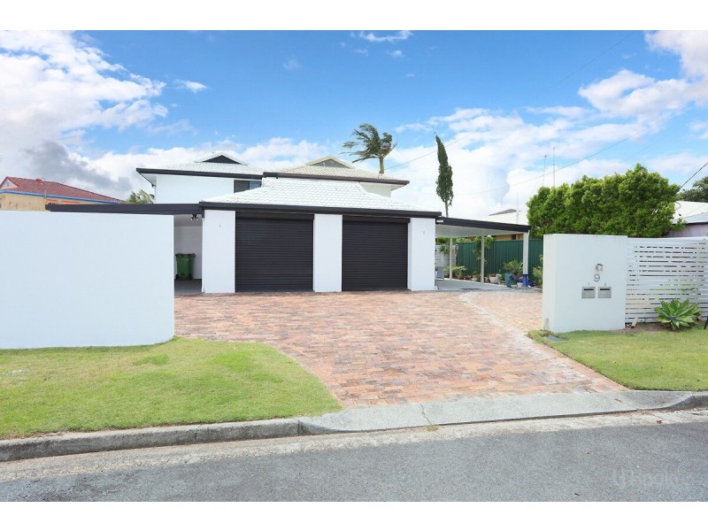 2/9 Topaz  Court, Hollywell QLD 4216