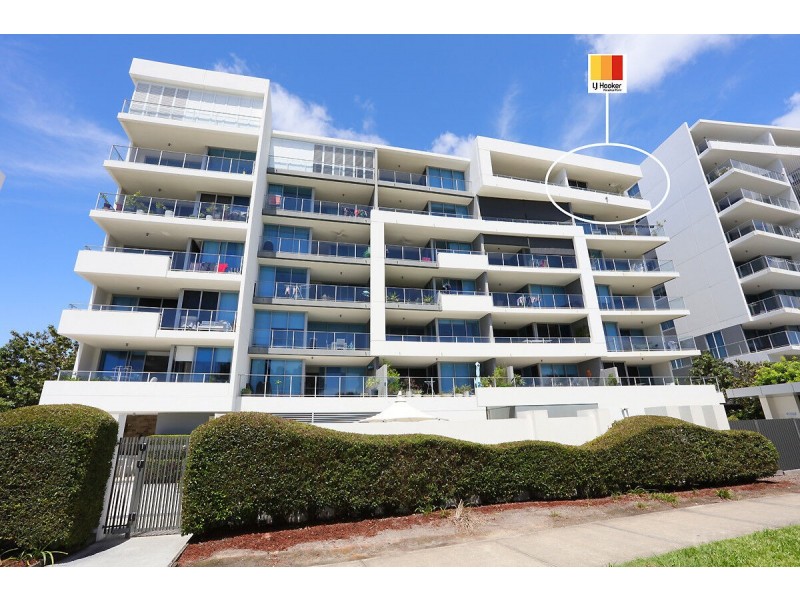 605/11 Compass Drive, Biggera Waters QLD 4216