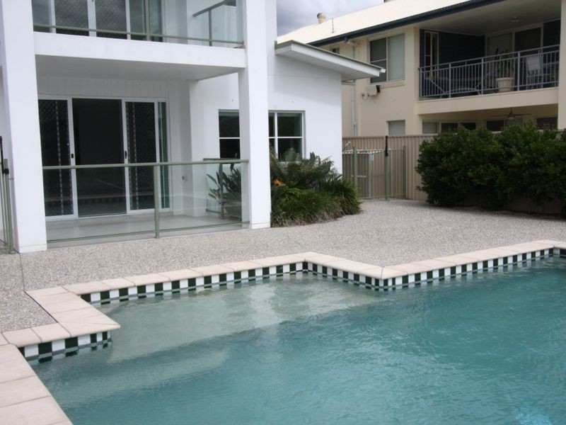 45 Coomera Court, Hope Island QLD 4212