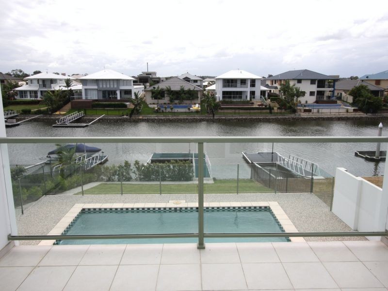 45 Coomera Court, Hope Island QLD 4212