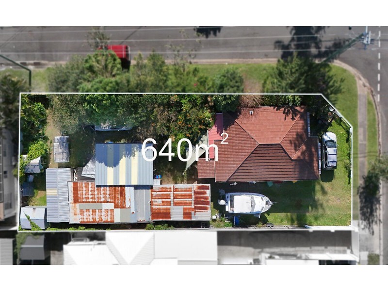 26 Middle Street, Labrador QLD 4215
