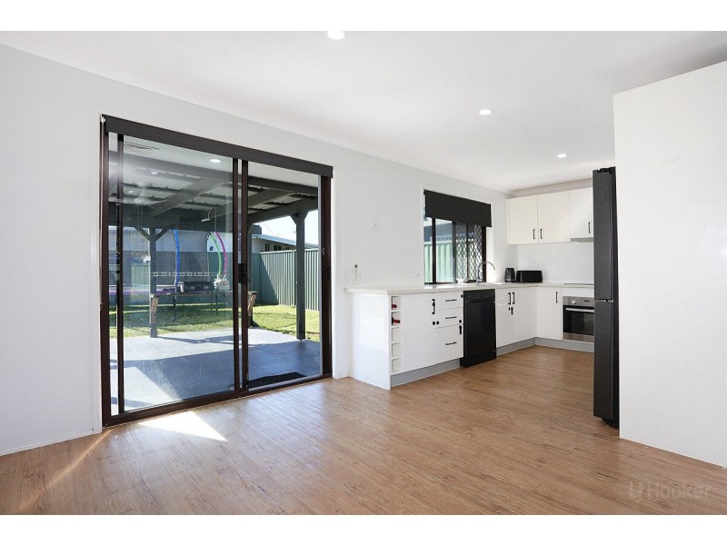 2/102 Kangaroo Avenue, Coombabah QLD 4216