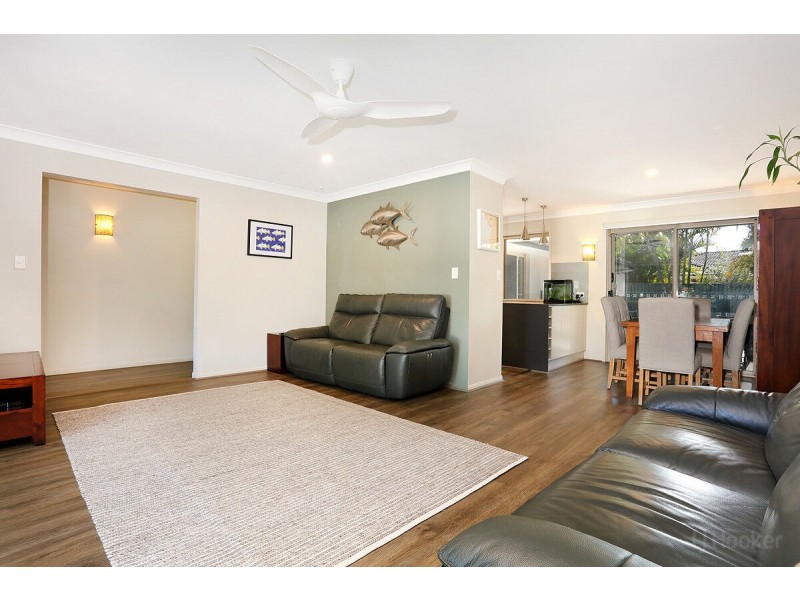 46 Lakefield Crescent, Paradise Point QLD 4216