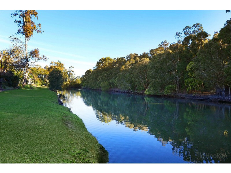 1/72 Kangaroo Avenue, Coombabah QLD 4216