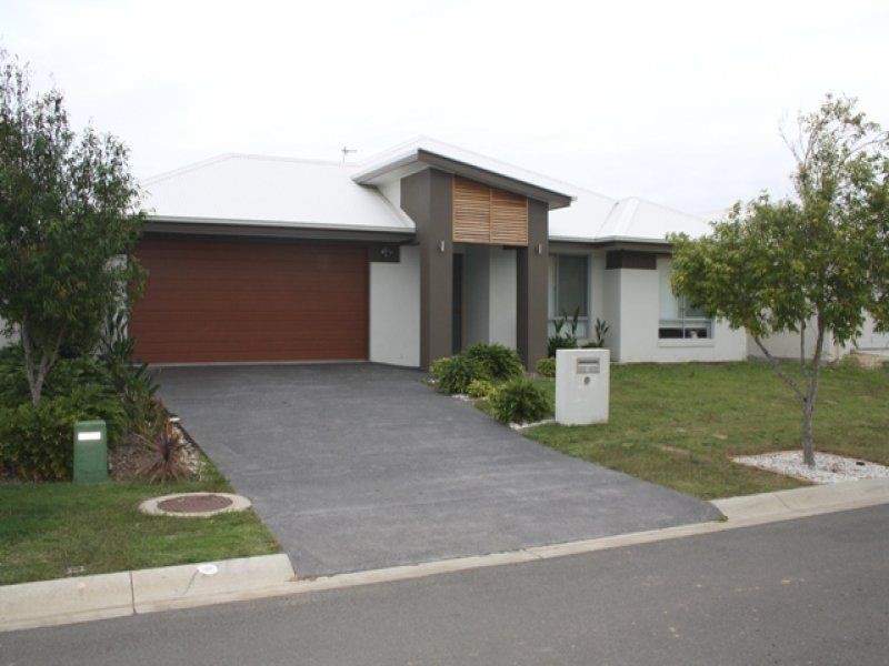 13 Rhodium Place, Hope Island QLD 4212