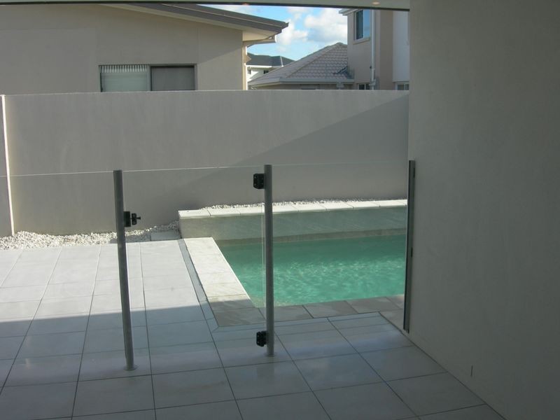 13 Rhodium Place, Hope Island QLD 4212